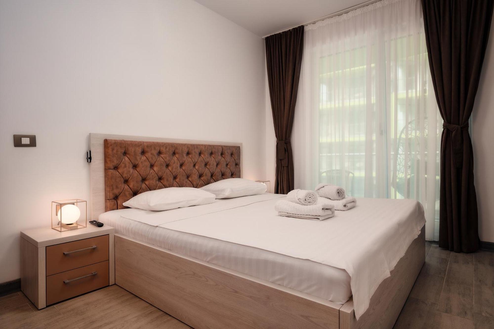 Aquamarine - Pool & Spa Beach Resort Navodari Exterior photo